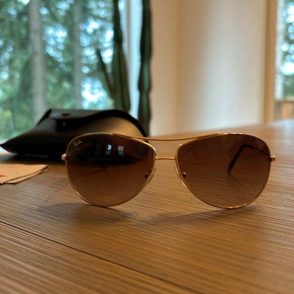 Ray-Ban - Picture 2 of 4